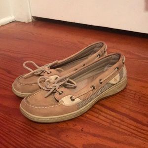 Classic Low-Rise Sperry’s